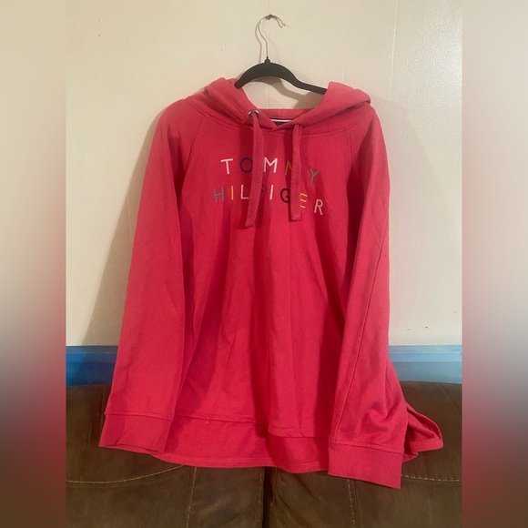 Excellent Condition Tommy Hilfiger Vibrant Pink Hoodie - Picture 2 of 2